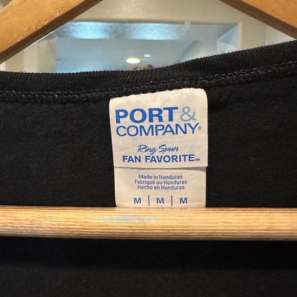 Dolly tank top size medium black color - Picture 3 of 4